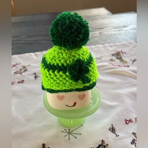 Marshmallow Mug Hat